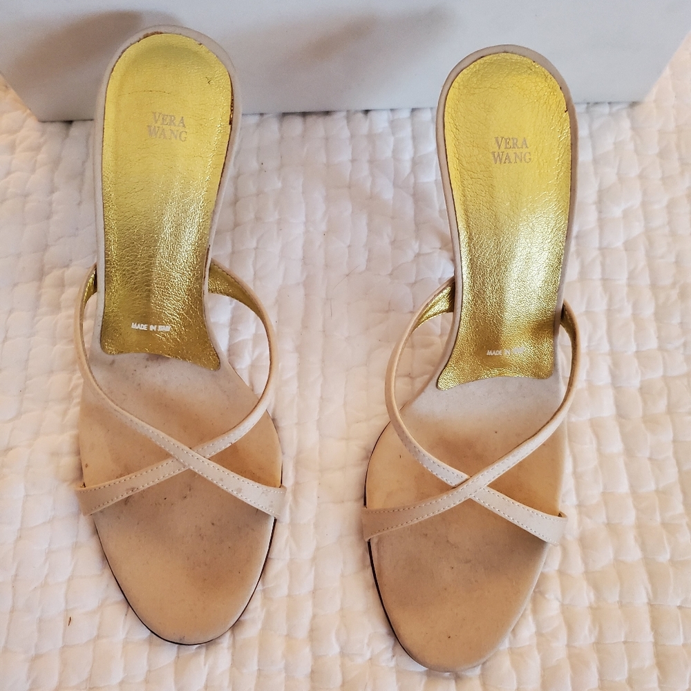 Vera wang, champagne soup on silk shoes-